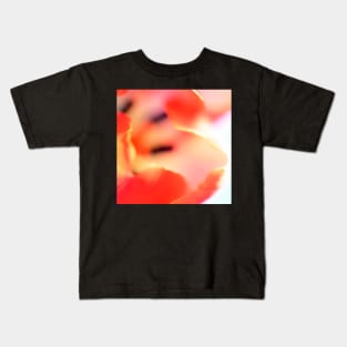 Soft macro of a red tulip, dreamy illusion of a tulip Kids T-Shirt